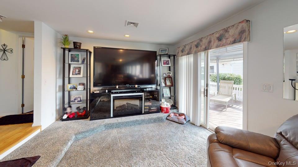 Single Family Coolidge  Suffolk County, NY 11701, MLS-989722-6
