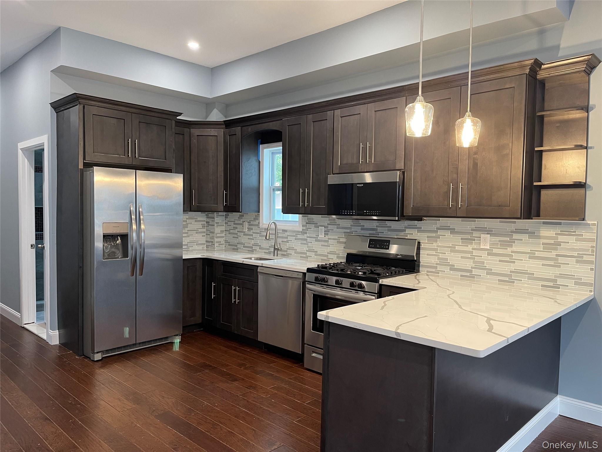 Single Family Covert  Nassau County, NY 11550, MLS-989742-9