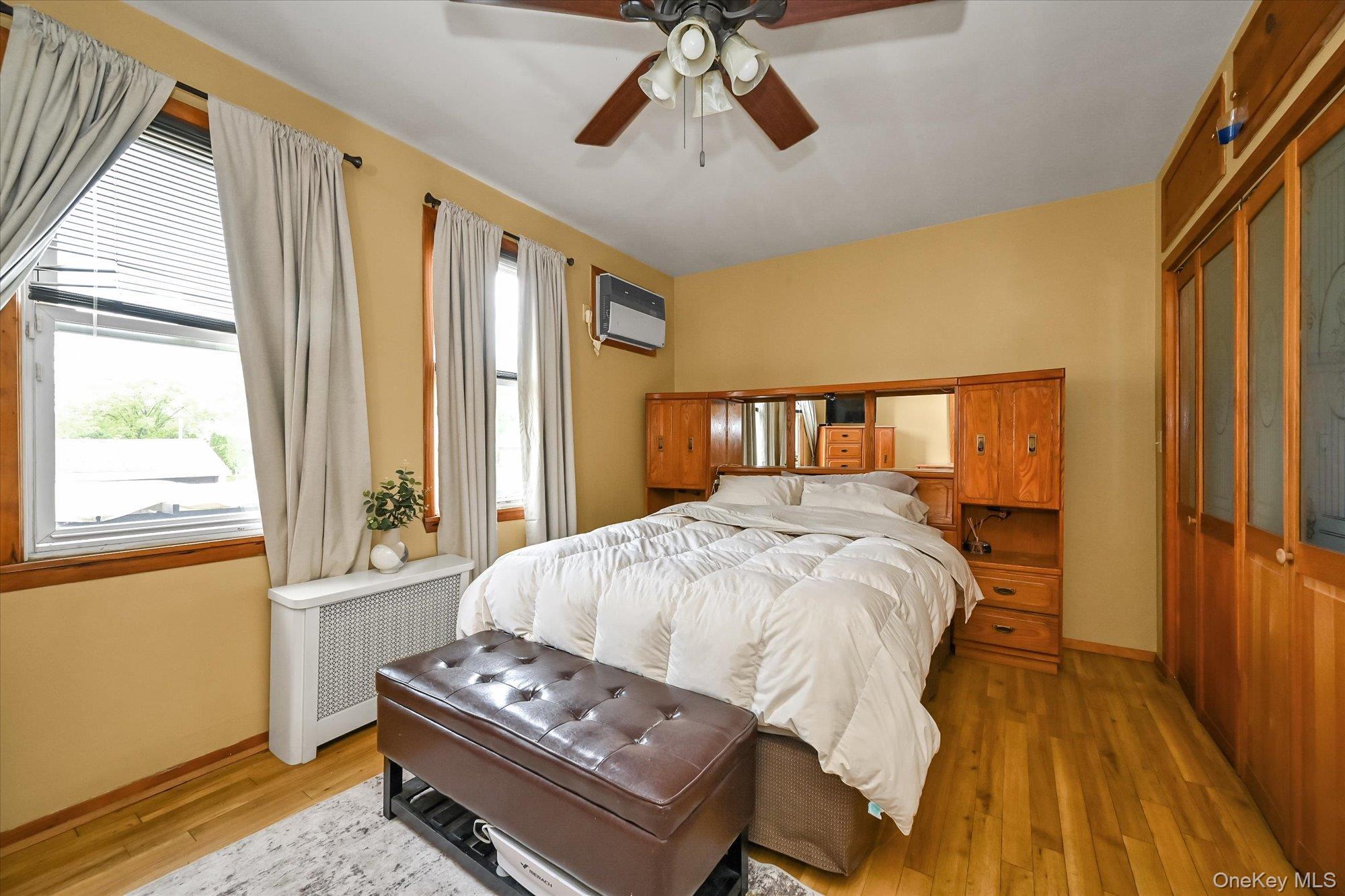 Single Family 58th Queens, NY 11378, MLS-989749-10