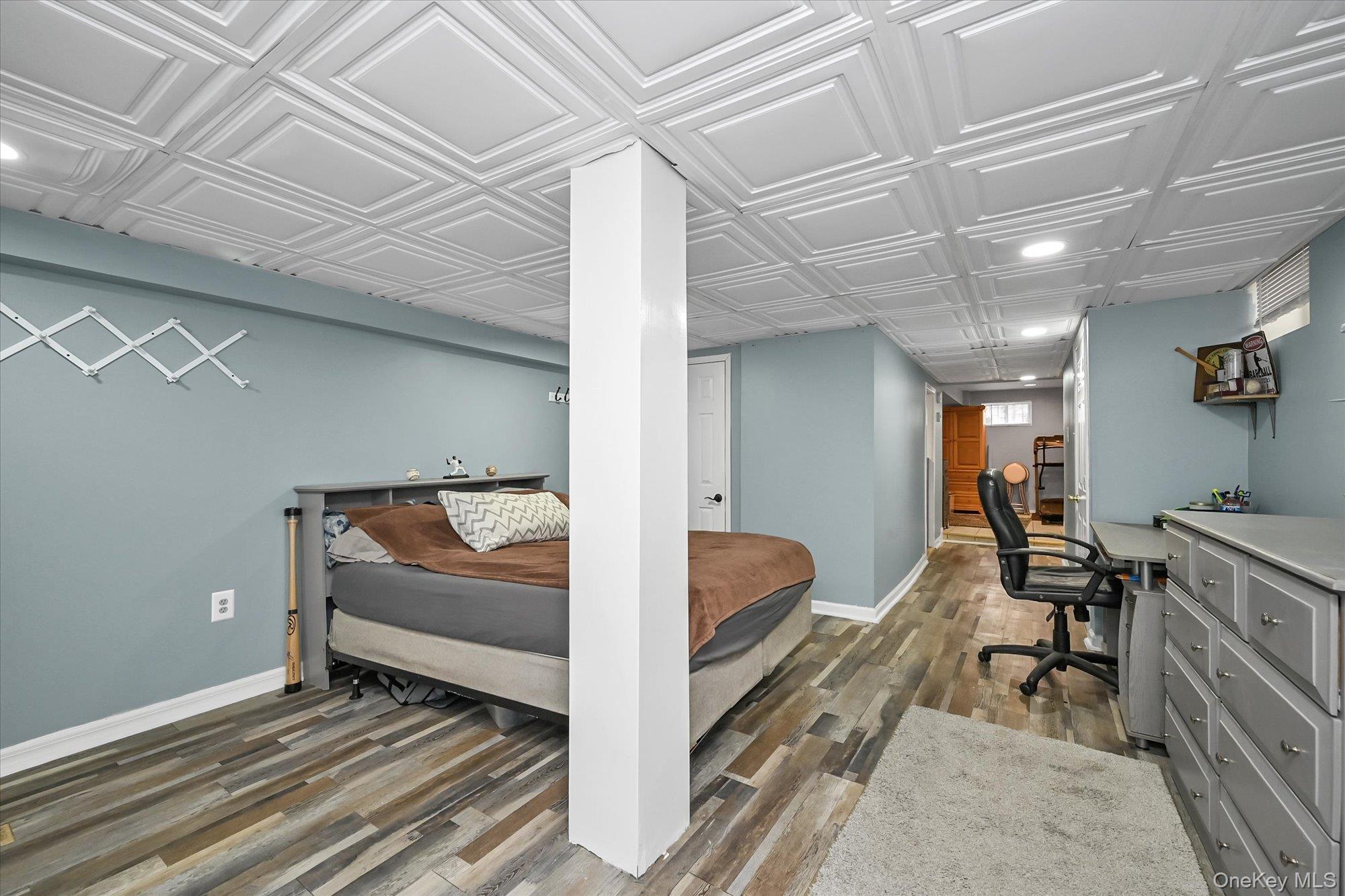 Single Family 58th Queens, NY 11378, MLS-989749-15