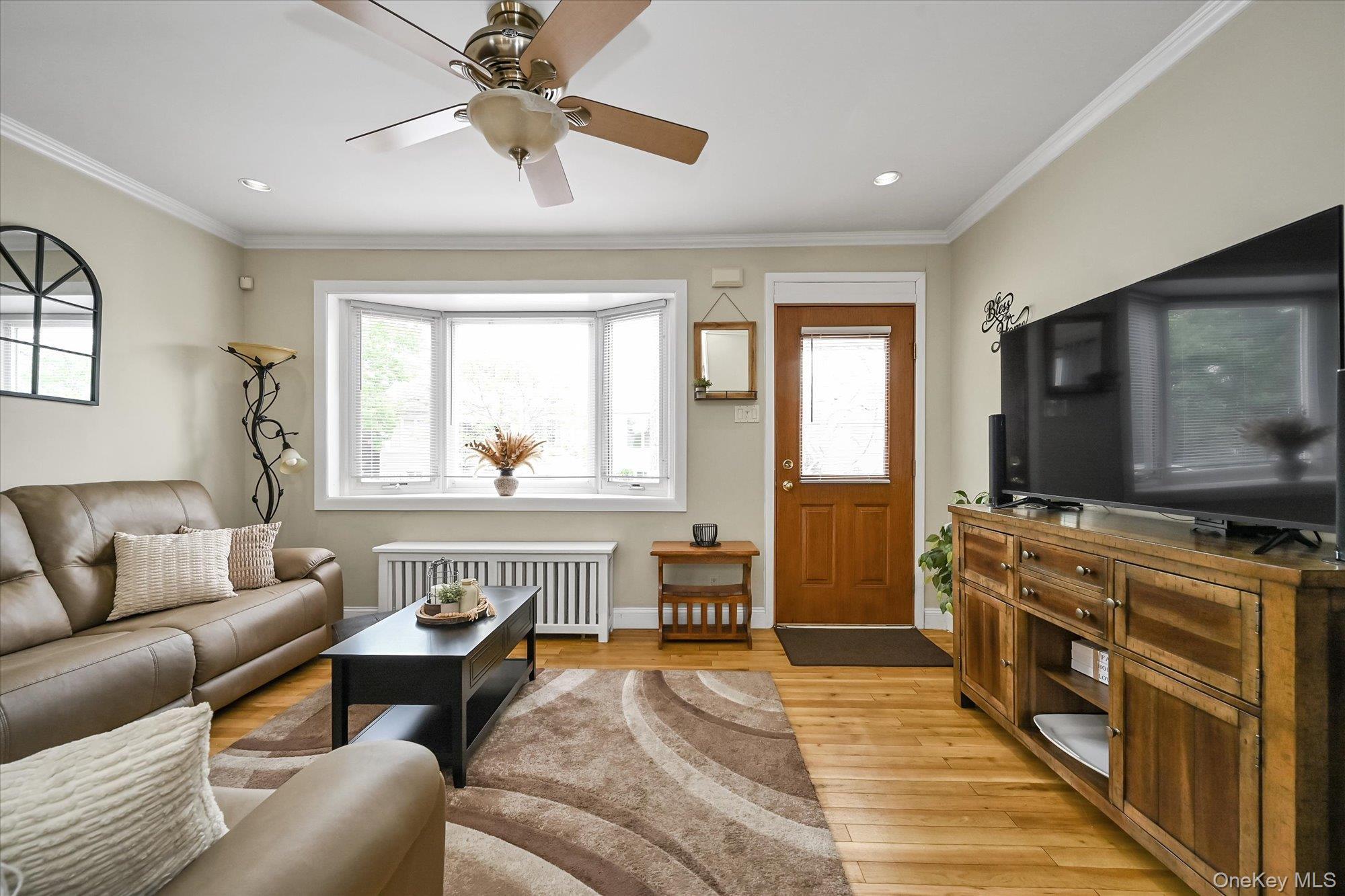 Single Family 58th Queens, NY 11378, MLS-989749-2