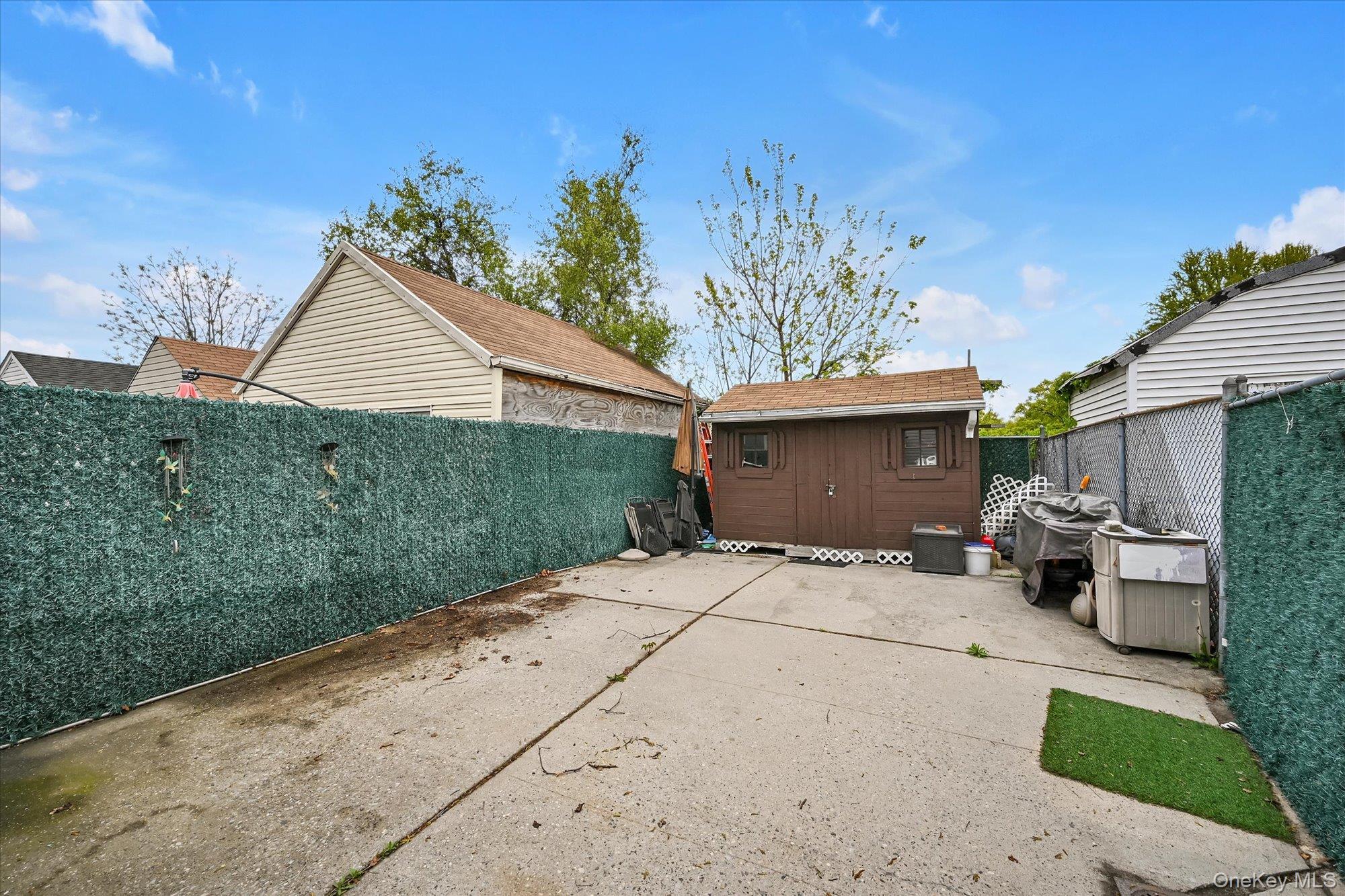 Single Family 58th Queens, NY 11378, MLS-989749-20
