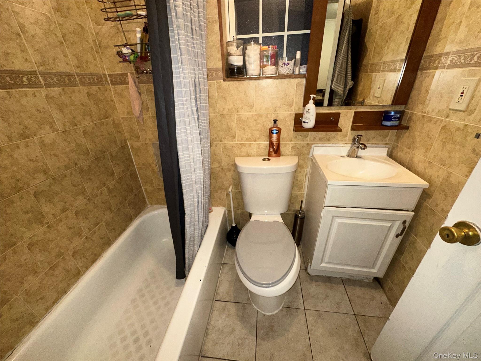 Single Family 255th  Queens, NY 11422, MLS-989754-5