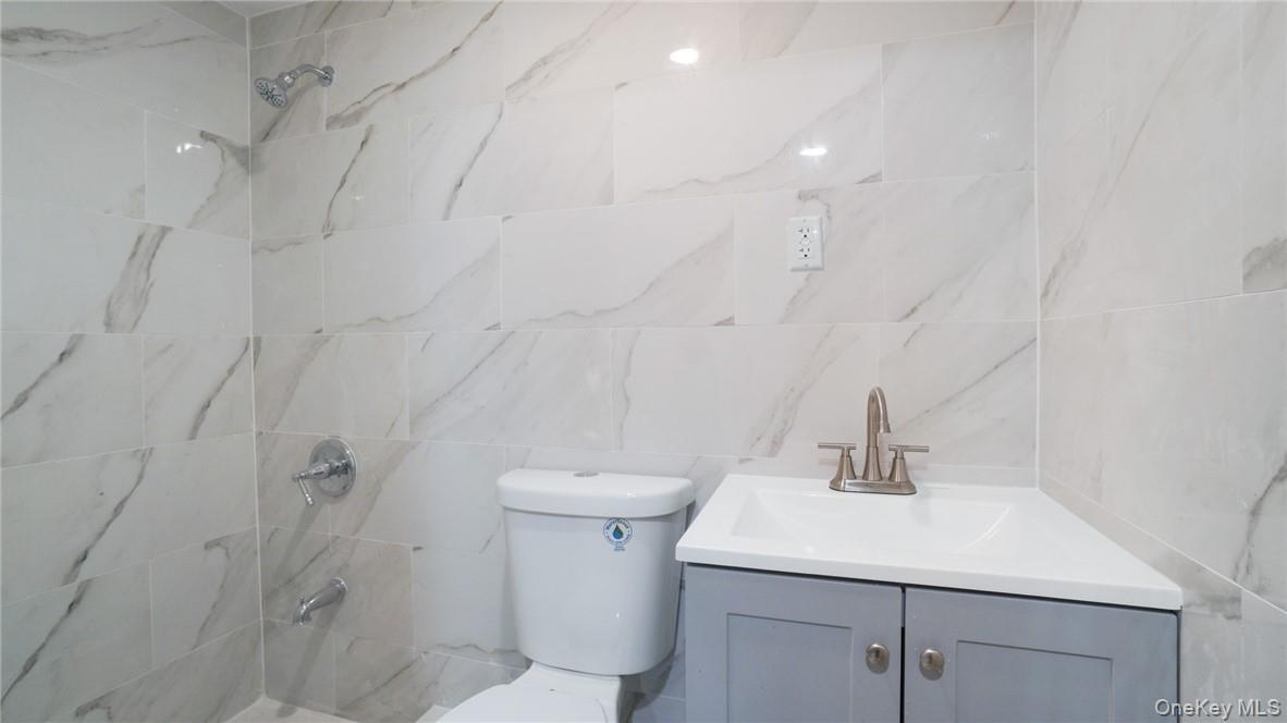 Single Family Walton  Bronx, NY 10453, MLS-989761-15