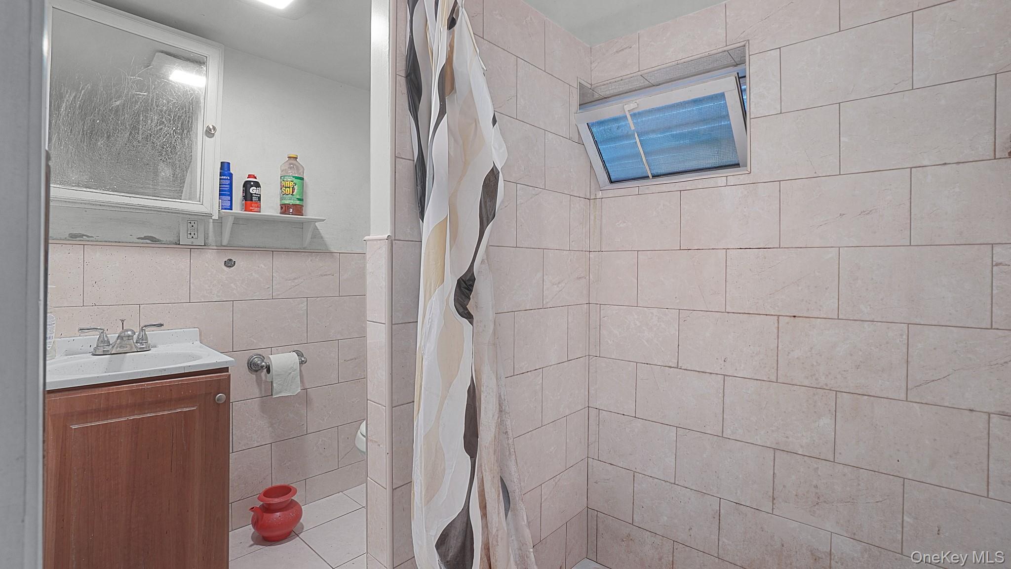 Single Family 85th Queens, NY 11418, MLS-989770-18