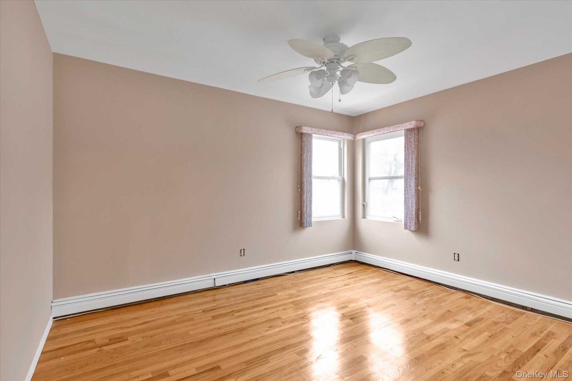 Single Family Prospect  Nassau County, NY 11575, MLS-989790-10