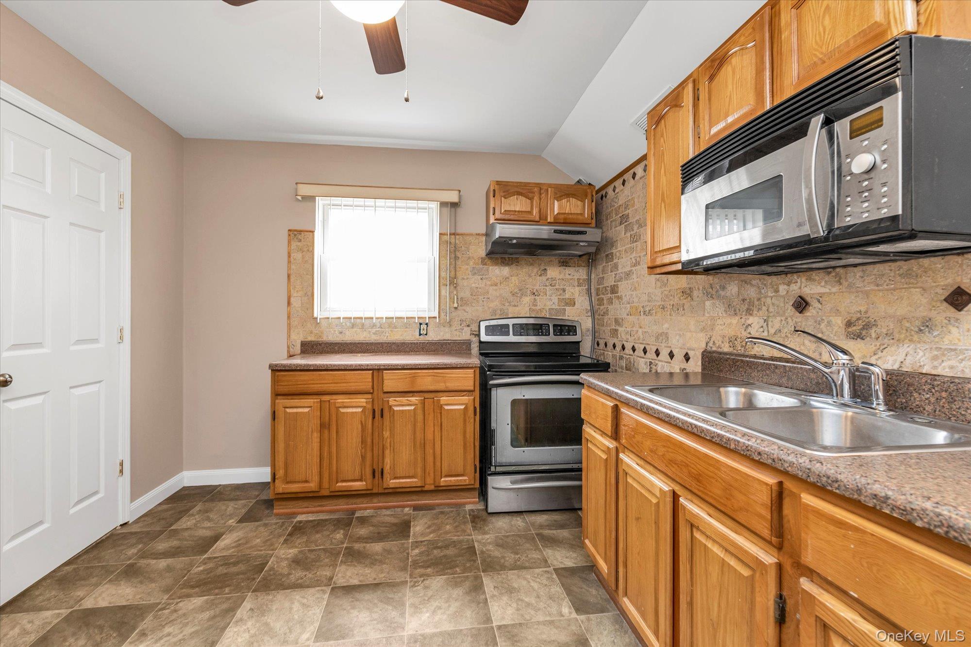 Single Family Prospect  Nassau County, NY 11575, MLS-989790-14