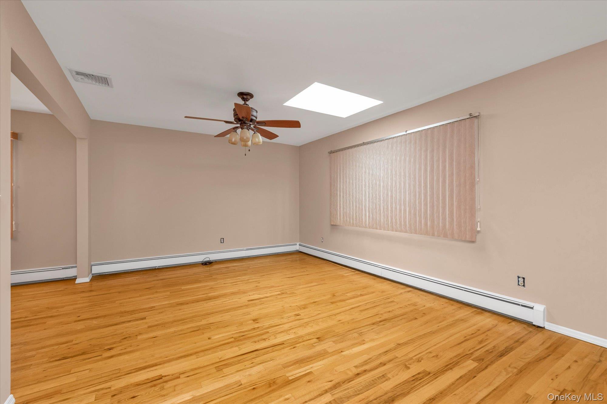 Single Family Prospect  Nassau County, NY 11575, MLS-989790-3