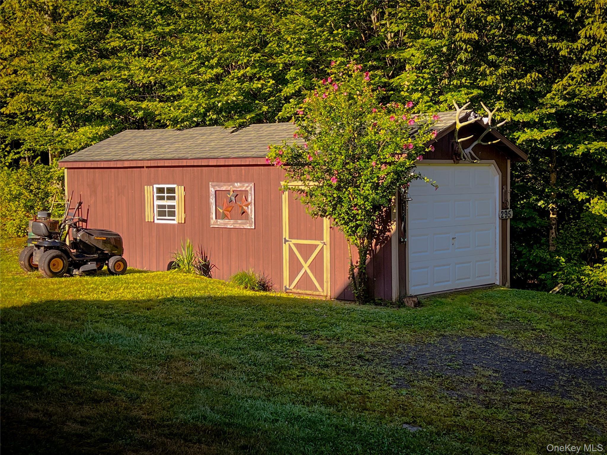 Single Family Emerald Heights Road Delaware County, NY 13752, MLS-989791-7