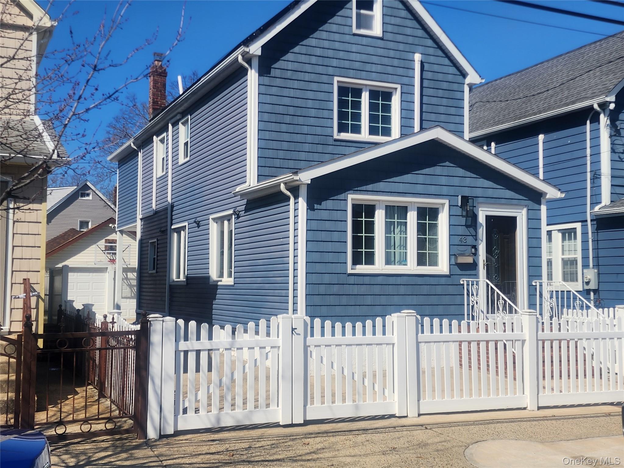 Single Family Dewitt  Nassau County, NY 11580, MLS-989793-2