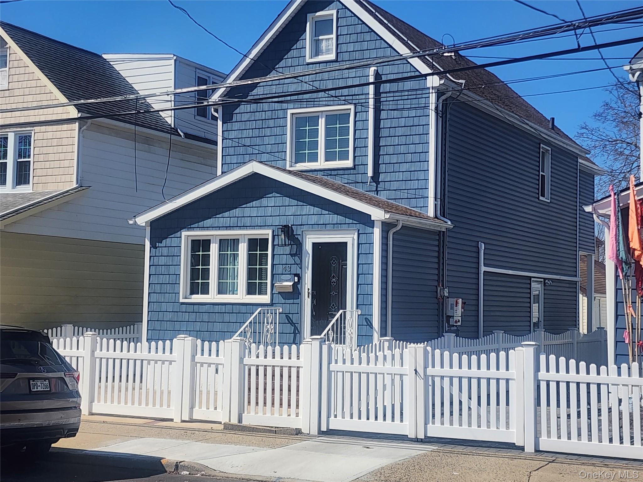 Single Family Dewitt  Nassau County, NY 11580, MLS-989793-3