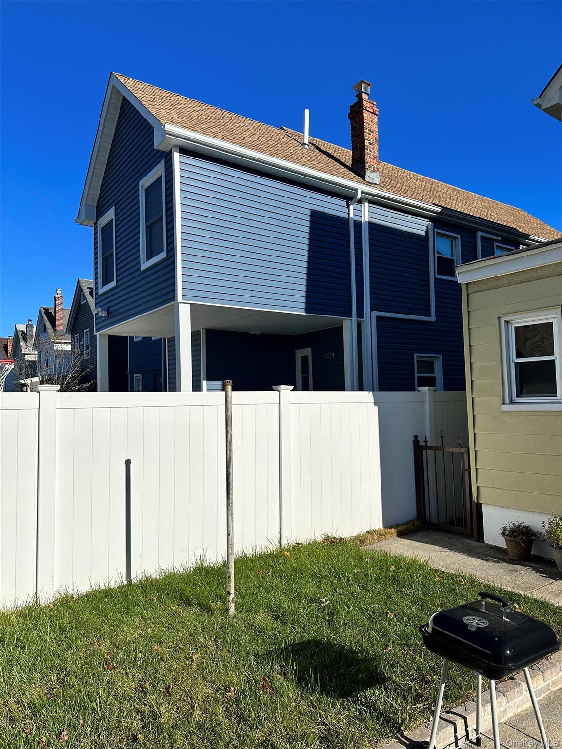 Single Family Dewitt  Nassau County, NY 11580, MLS-989793-33