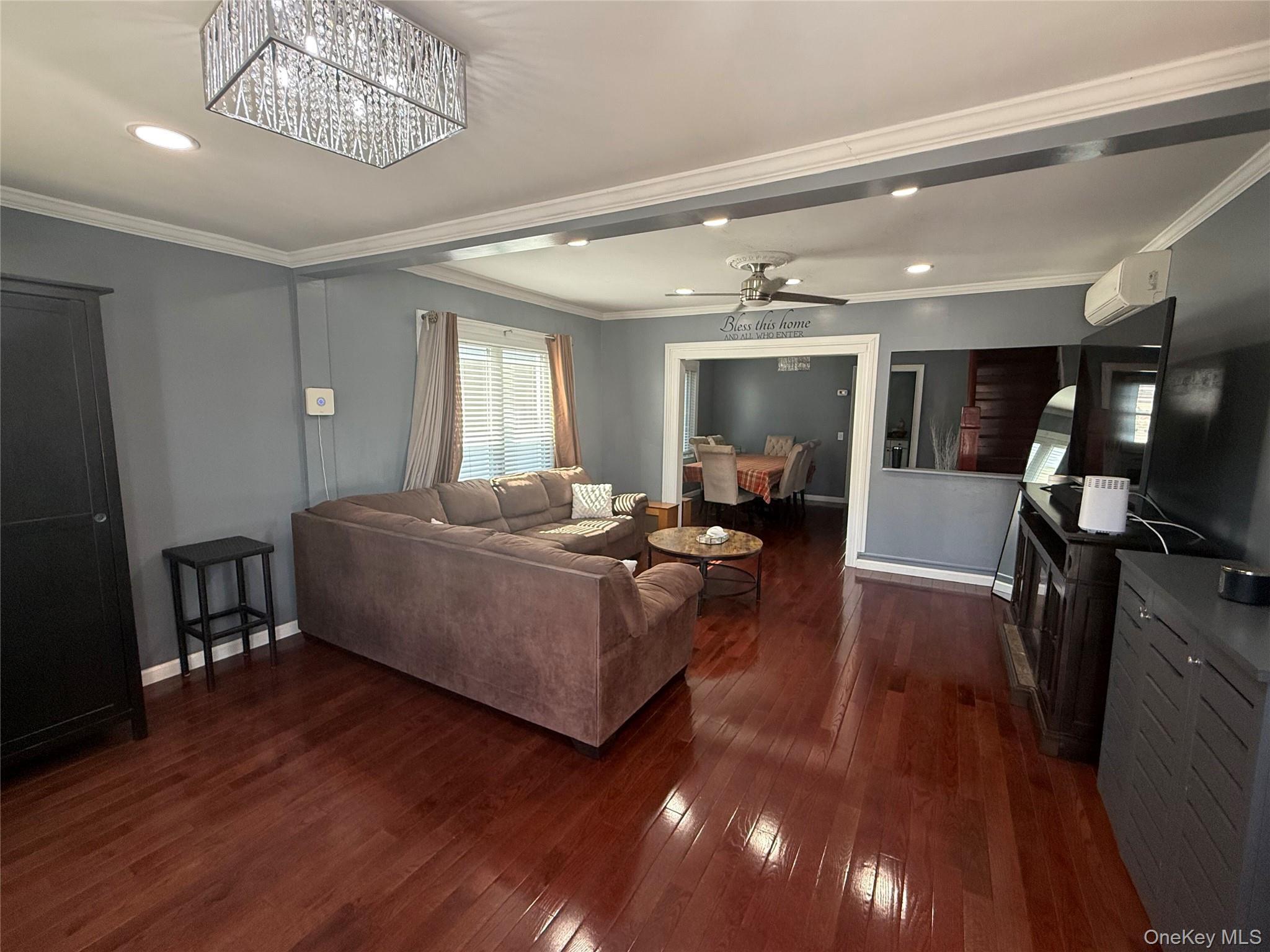 Single Family Dewitt  Nassau County, NY 11580, MLS-989793-4