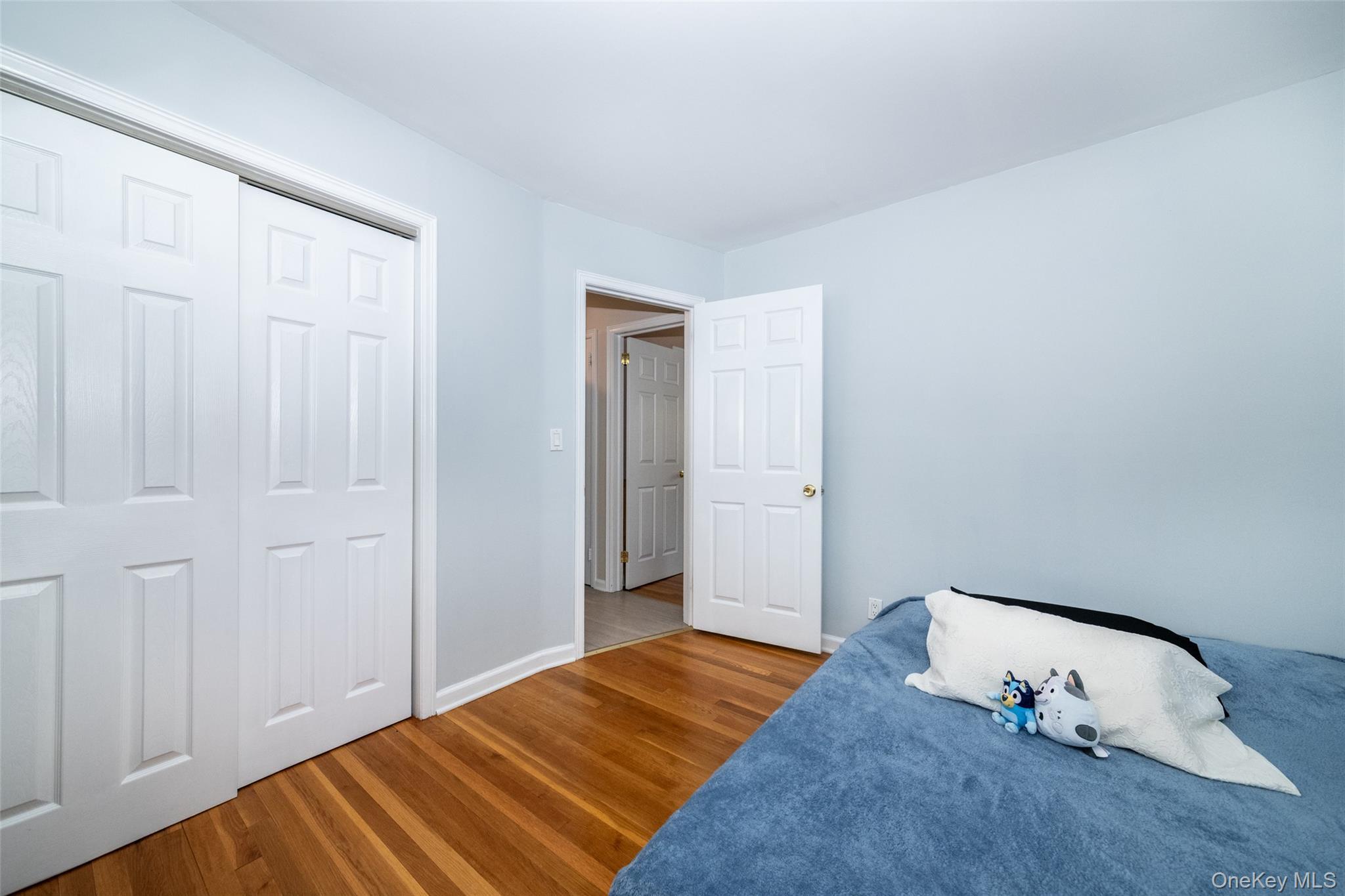 Single Family Lawrence  Westchester County, NY 10801, MLS-989798-16