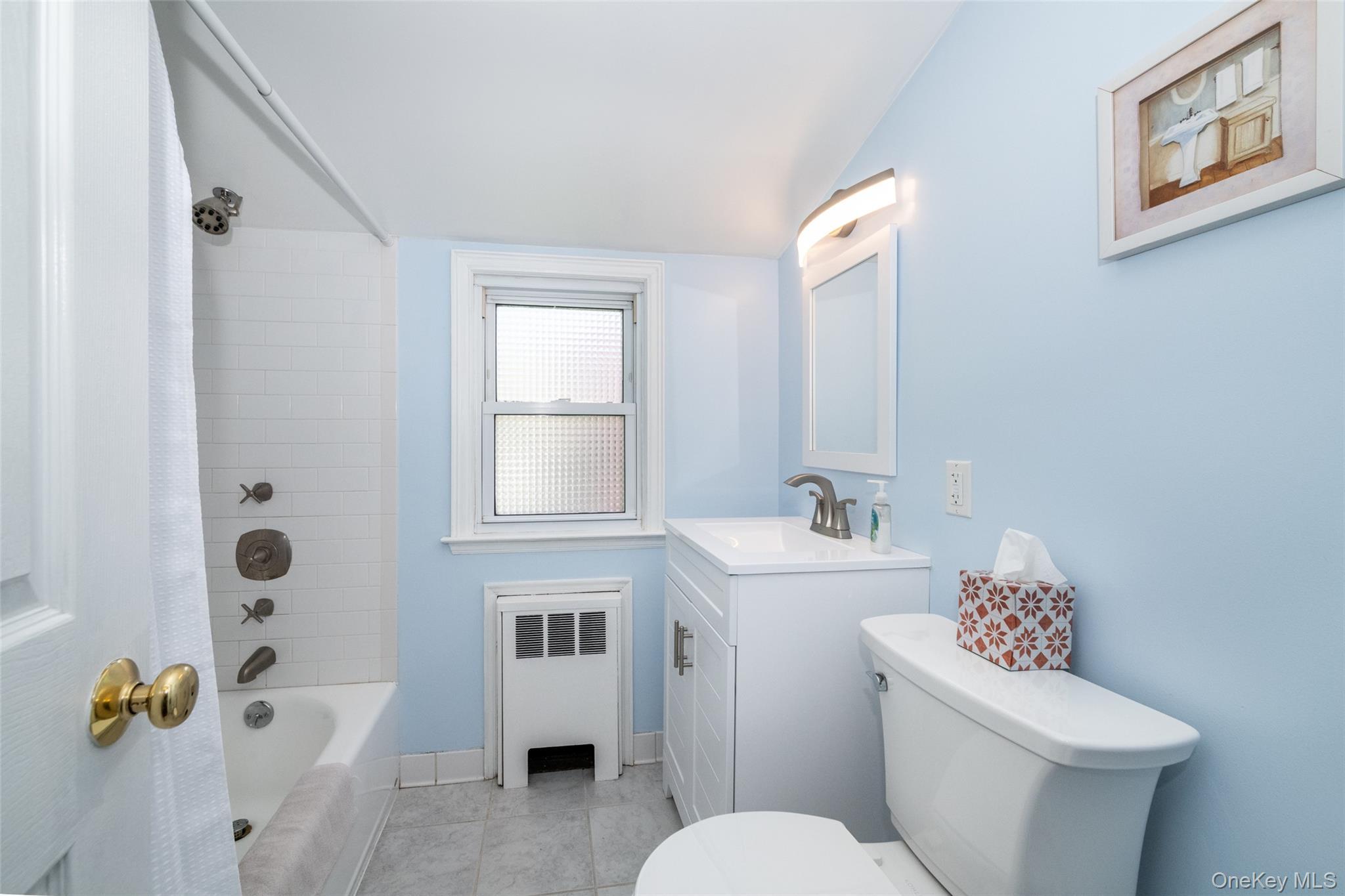 Single Family Lawrence  Westchester County, NY 10801, MLS-989798-23