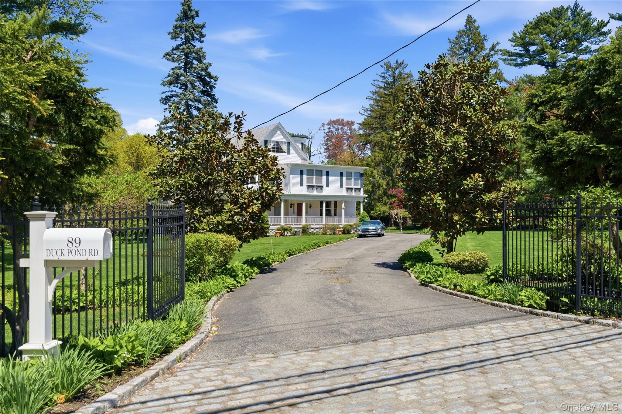 Single Family Duck Pond Road  Nassau County, NY 11542, MLS-989807-3