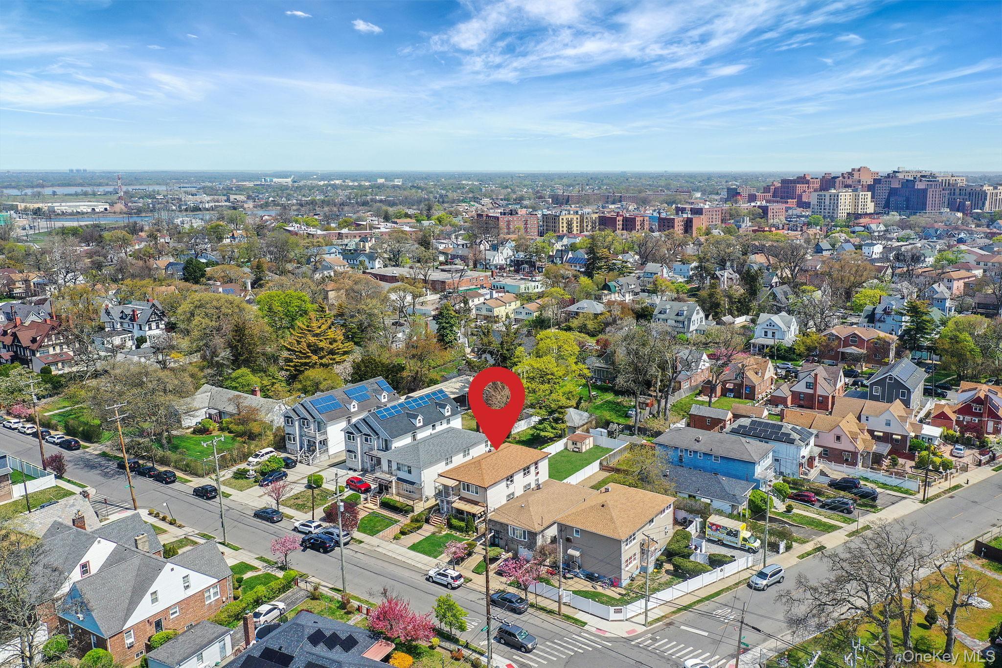 Single Family Bay 25th Queens, NY 11691, MLS-989809-24