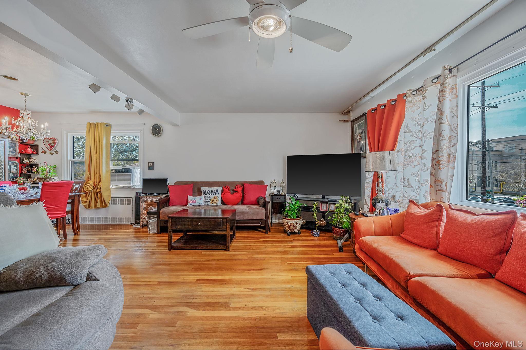 Single Family Bay 25th Queens, NY 11691, MLS-989809-8