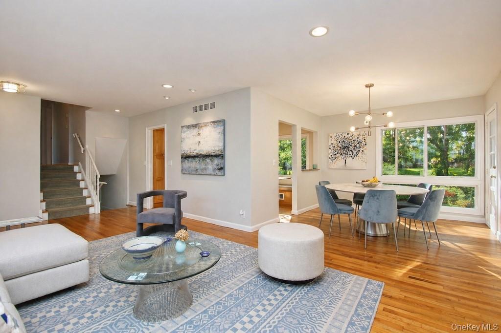 Single Family Hungerford  Westchester County, NY 10510, MLS-989822-10