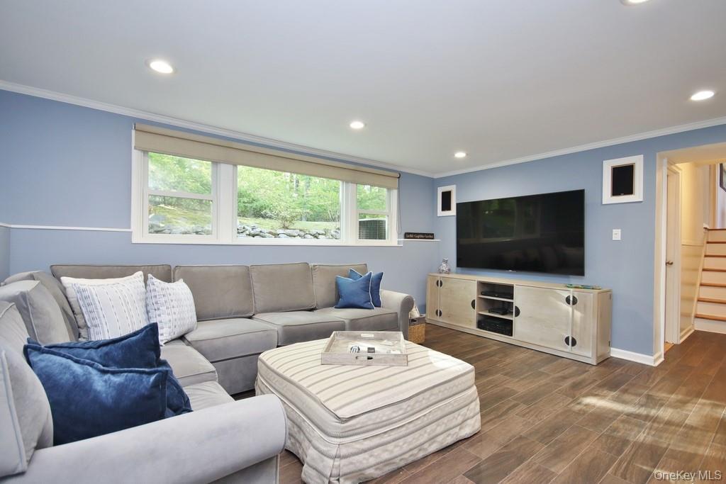 Single Family Hungerford  Westchester County, NY 10510, MLS-989822-19