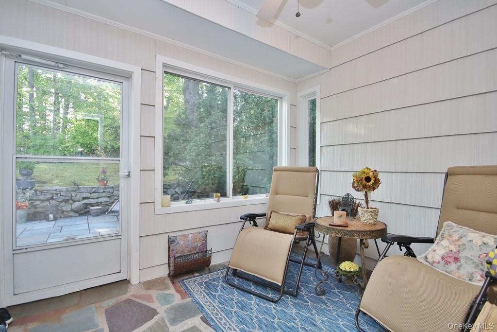 Single Family Hungerford  Westchester County, NY 10510, MLS-989822-24