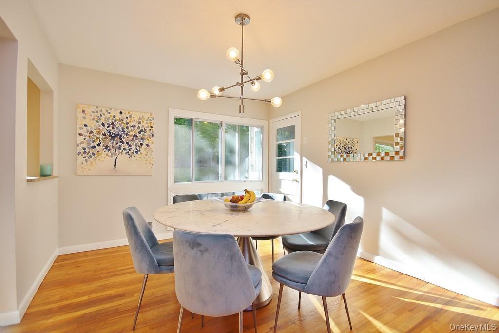 Single Family Hungerford  Westchester County, NY 10510, MLS-989822-6