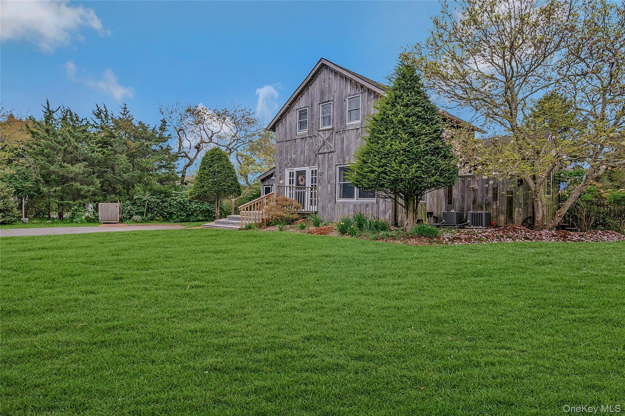 Single Family Jessup Lane Suffolk County, NY 11959, MLS-989861-4