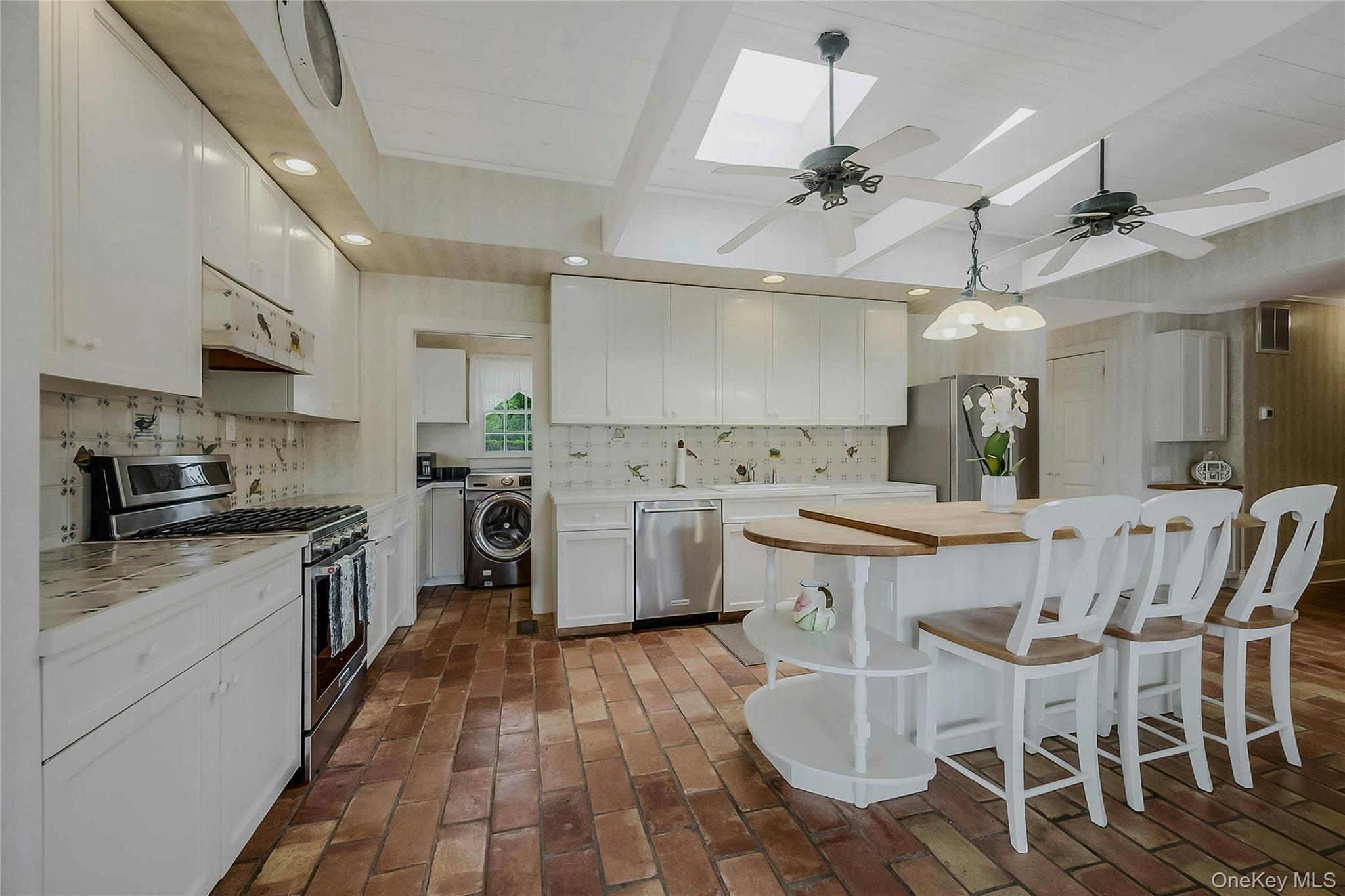 Single Family Jessup Lane Suffolk County, NY 11959, MLS-989861-6