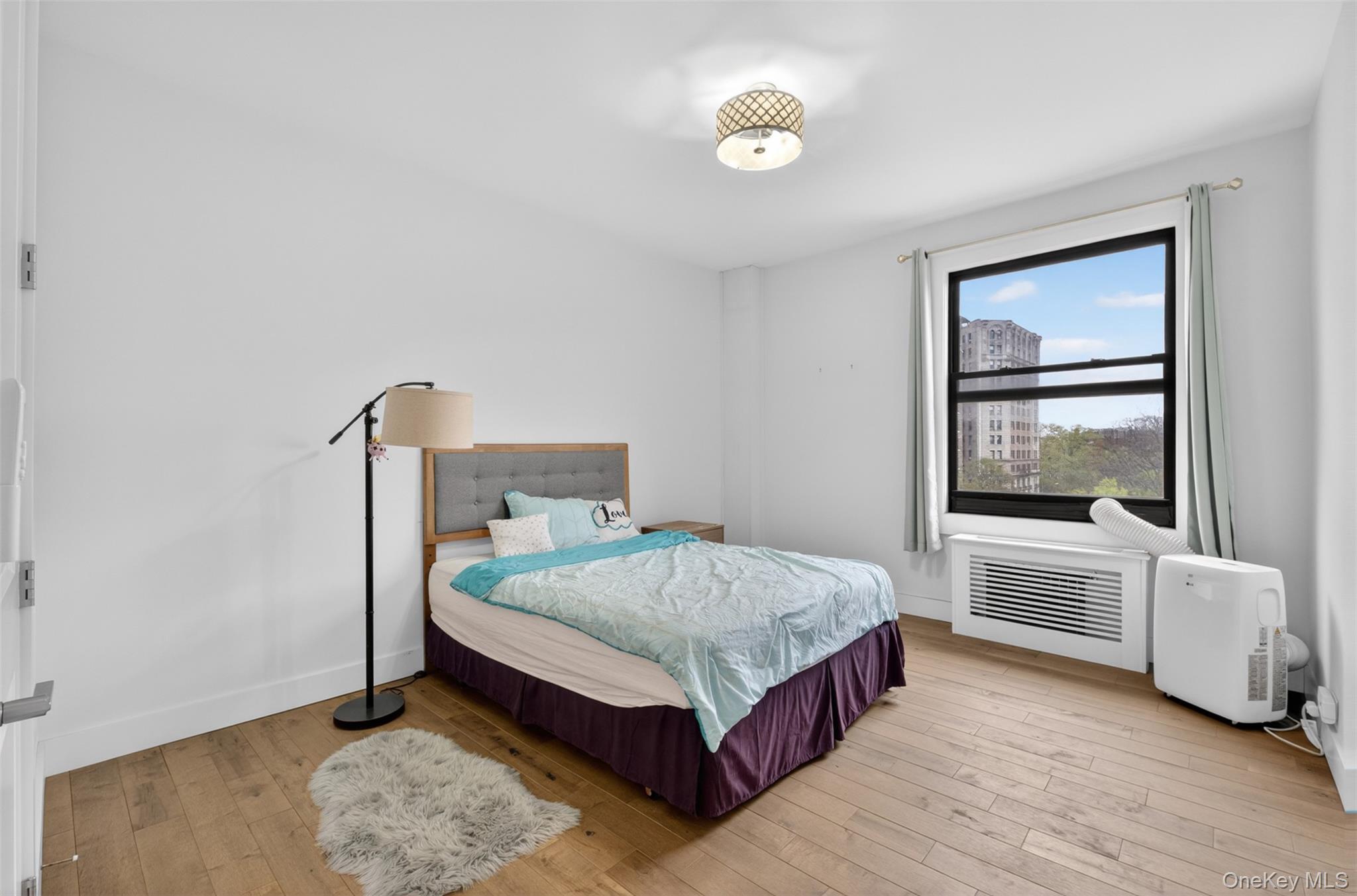 Condo Riverside  Manhattan, NY 10032, MLS-989863-14