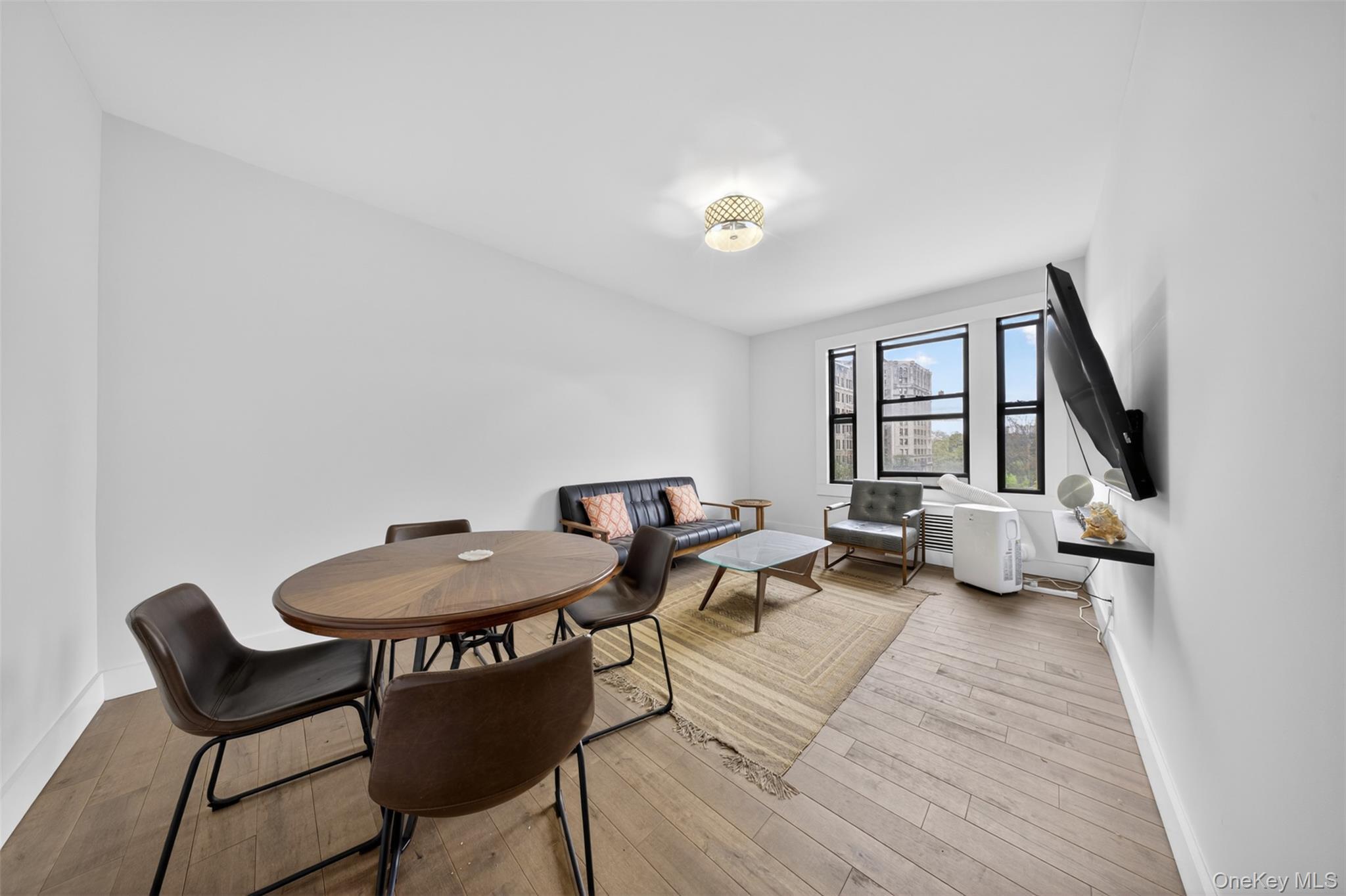 Condo Riverside  Manhattan, NY 10032, MLS-989863-7