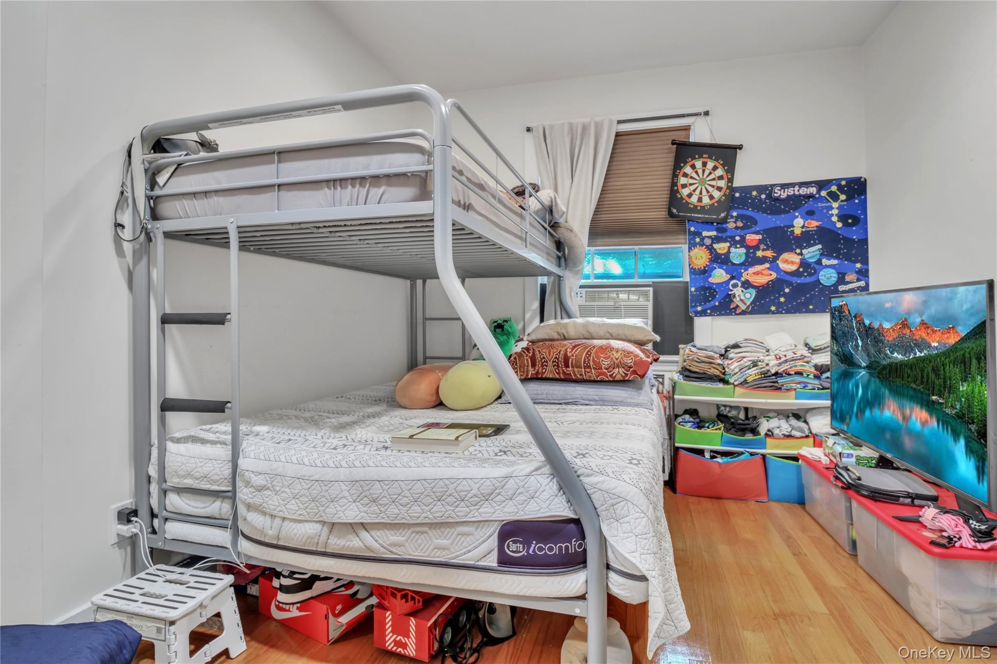Single Family Van Loon Street Queens, NY 11373, MLS-989874-4