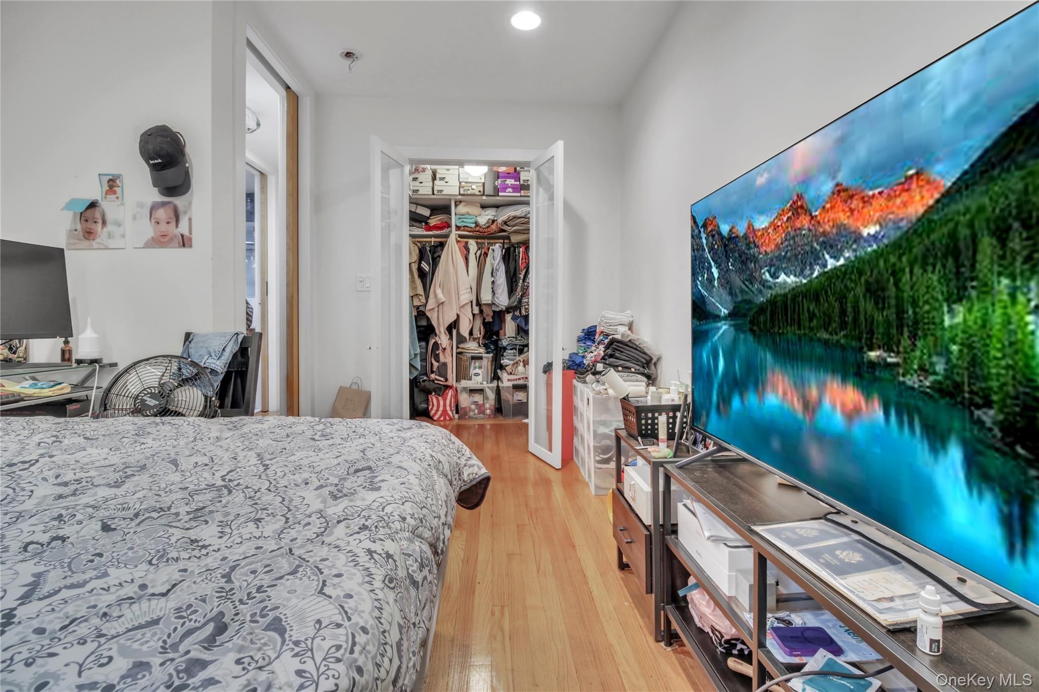 Single Family Van Loon Street Queens, NY 11373, MLS-989874-7