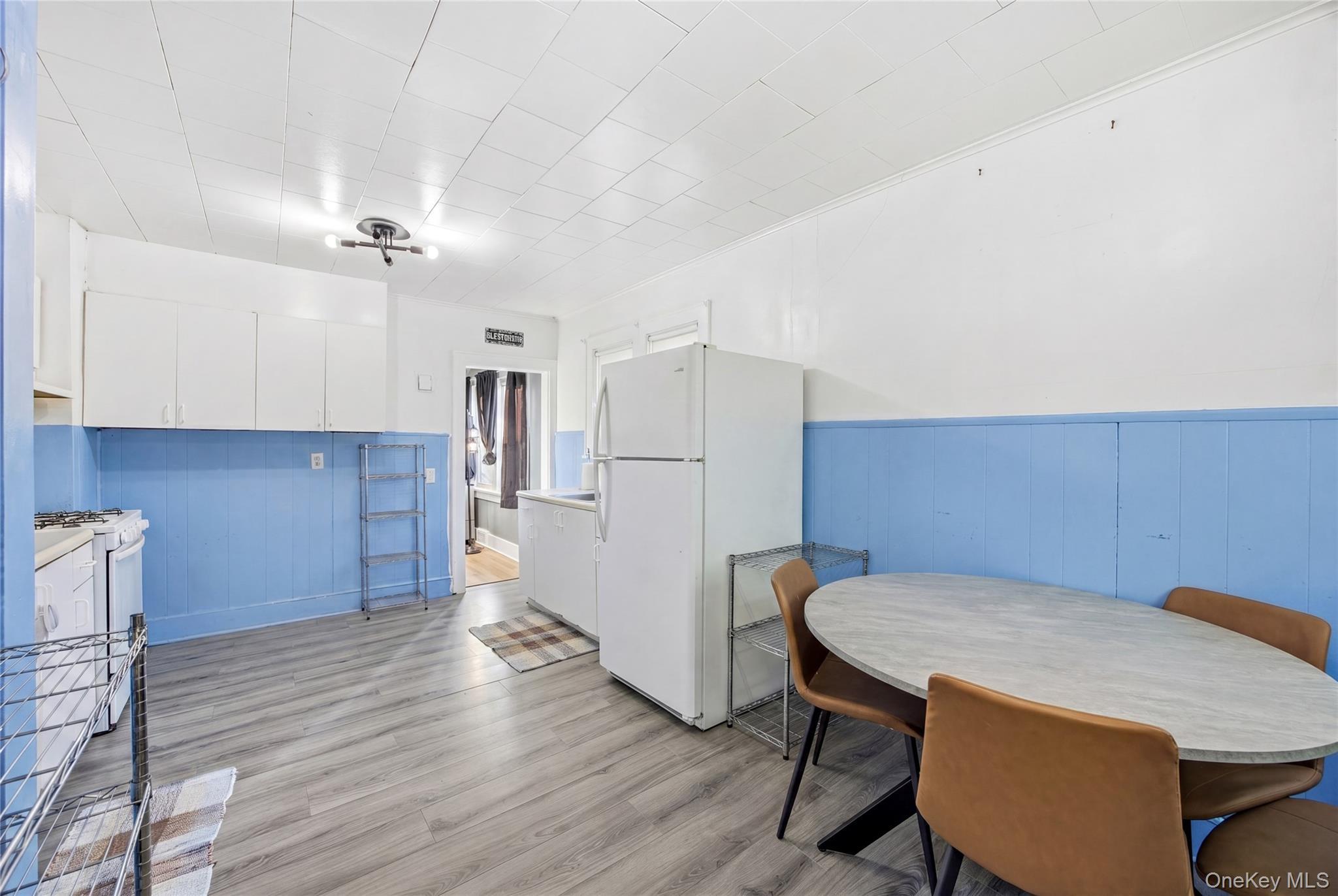 Single Family Lamport  Suffolk County, NY 11776, MLS-989880-13