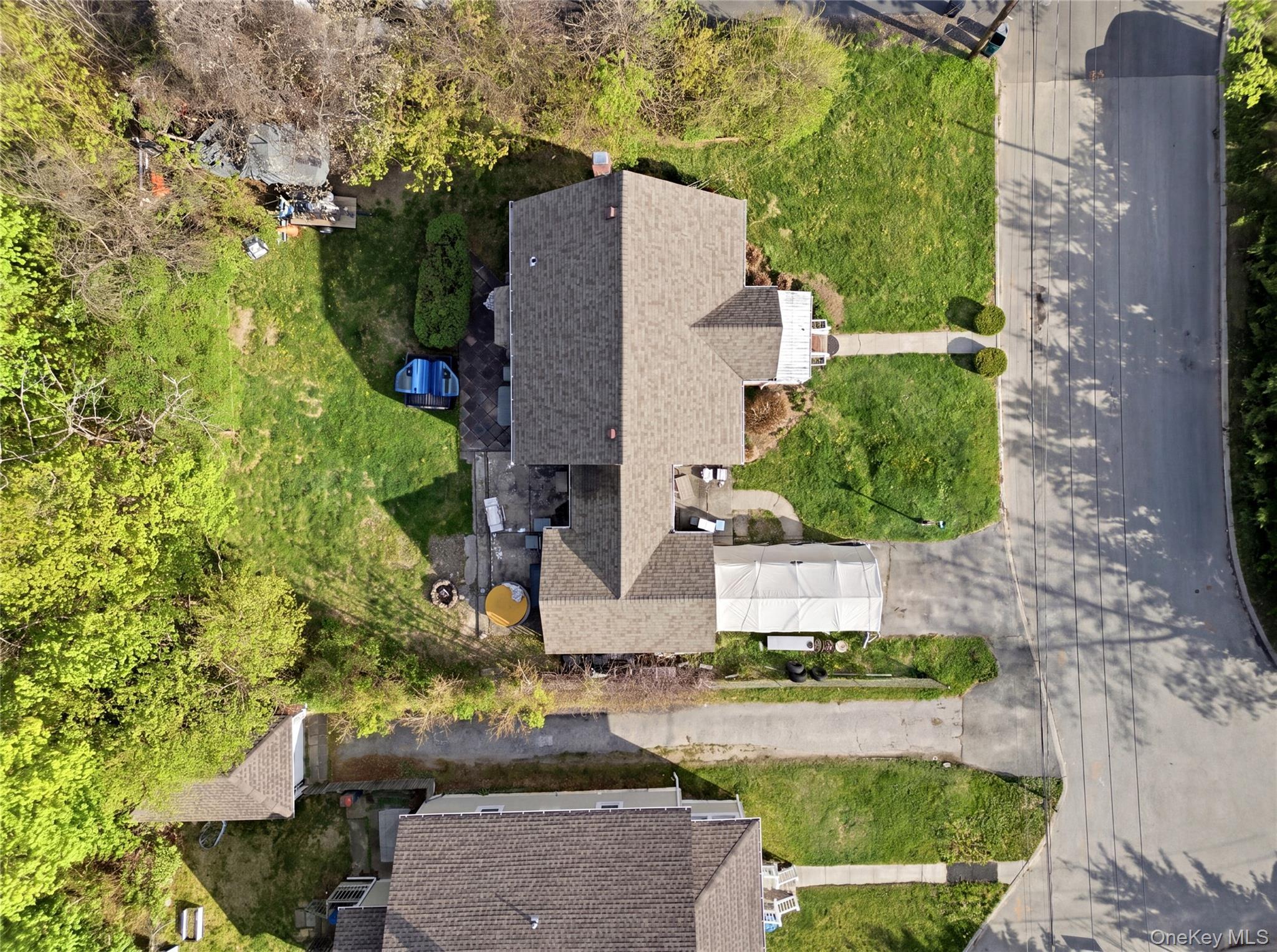 Single Family Lamport  Suffolk County, NY 11776, MLS-989880-26