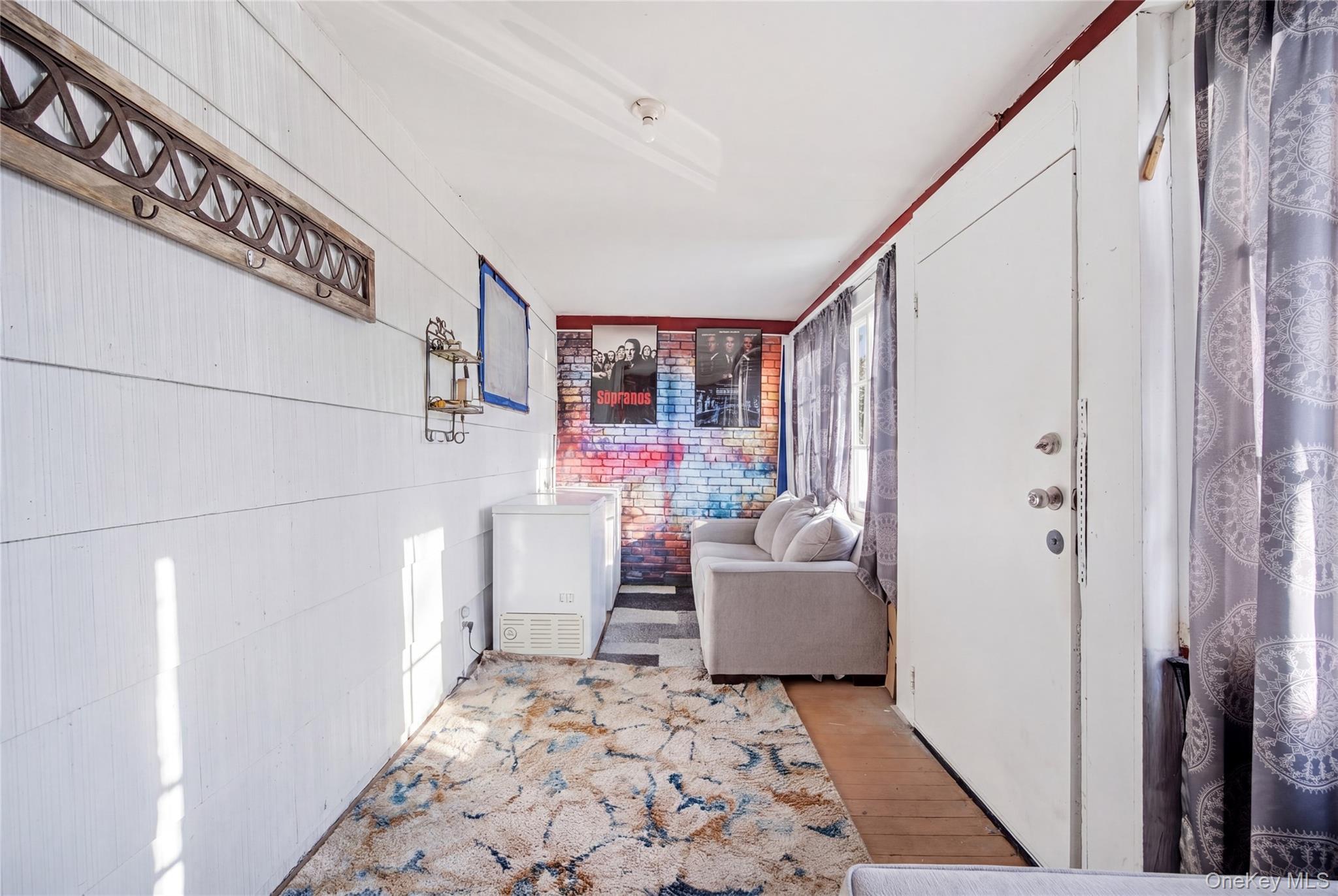 Single Family Lamport  Suffolk County, NY 11776, MLS-989880-7