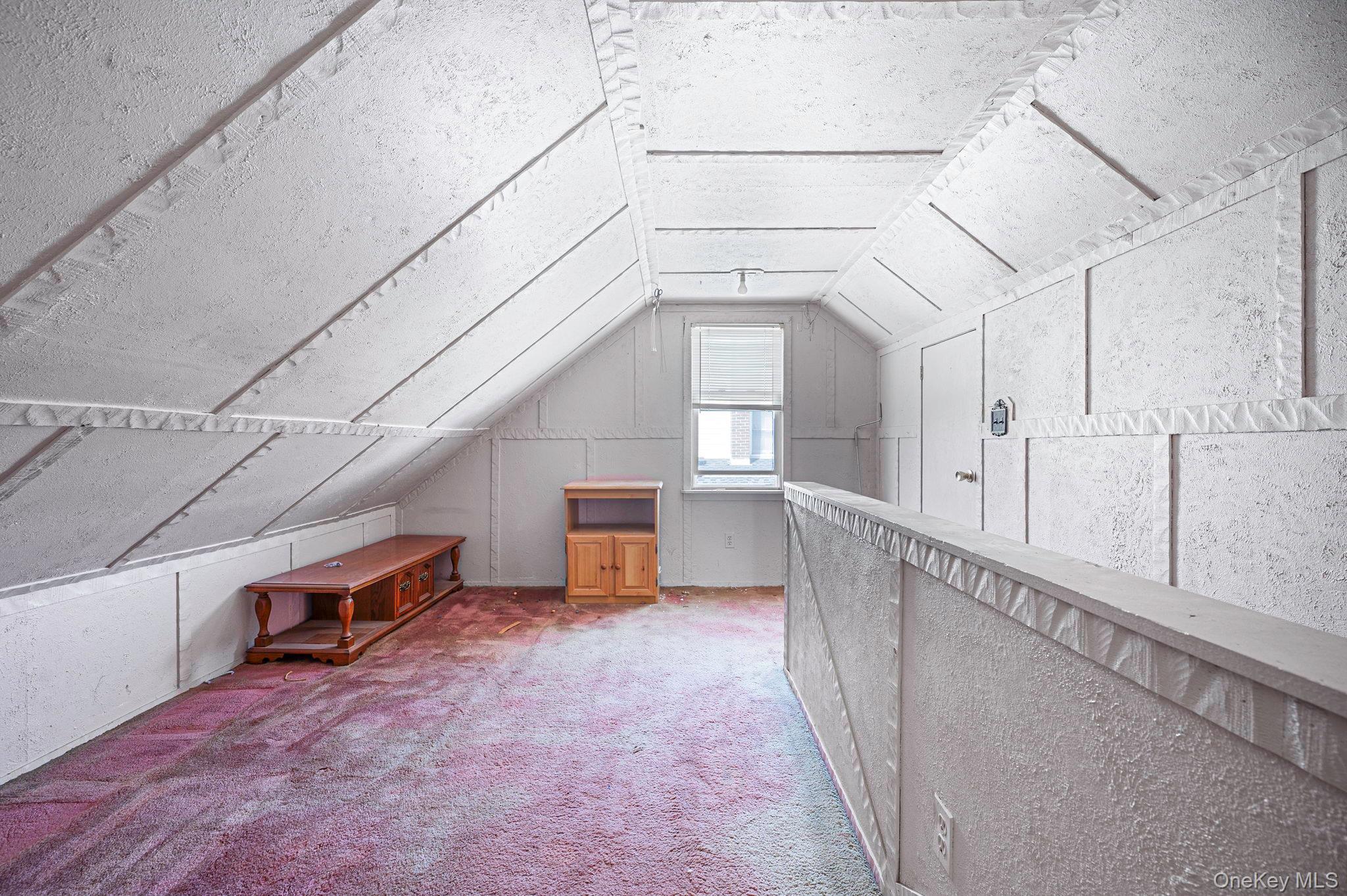 Single Family Doris  Nassau County, NY 11710, MLS-989898-12