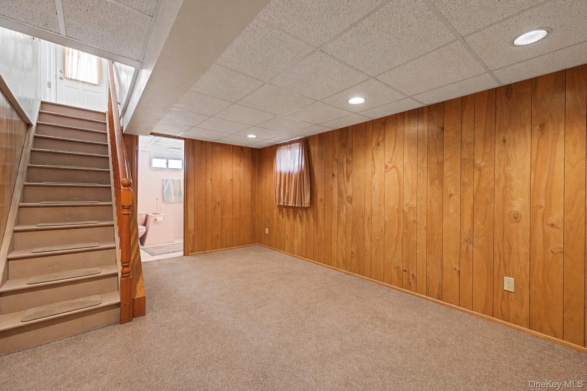 Single Family Doris  Nassau County, NY 11710, MLS-989898-35