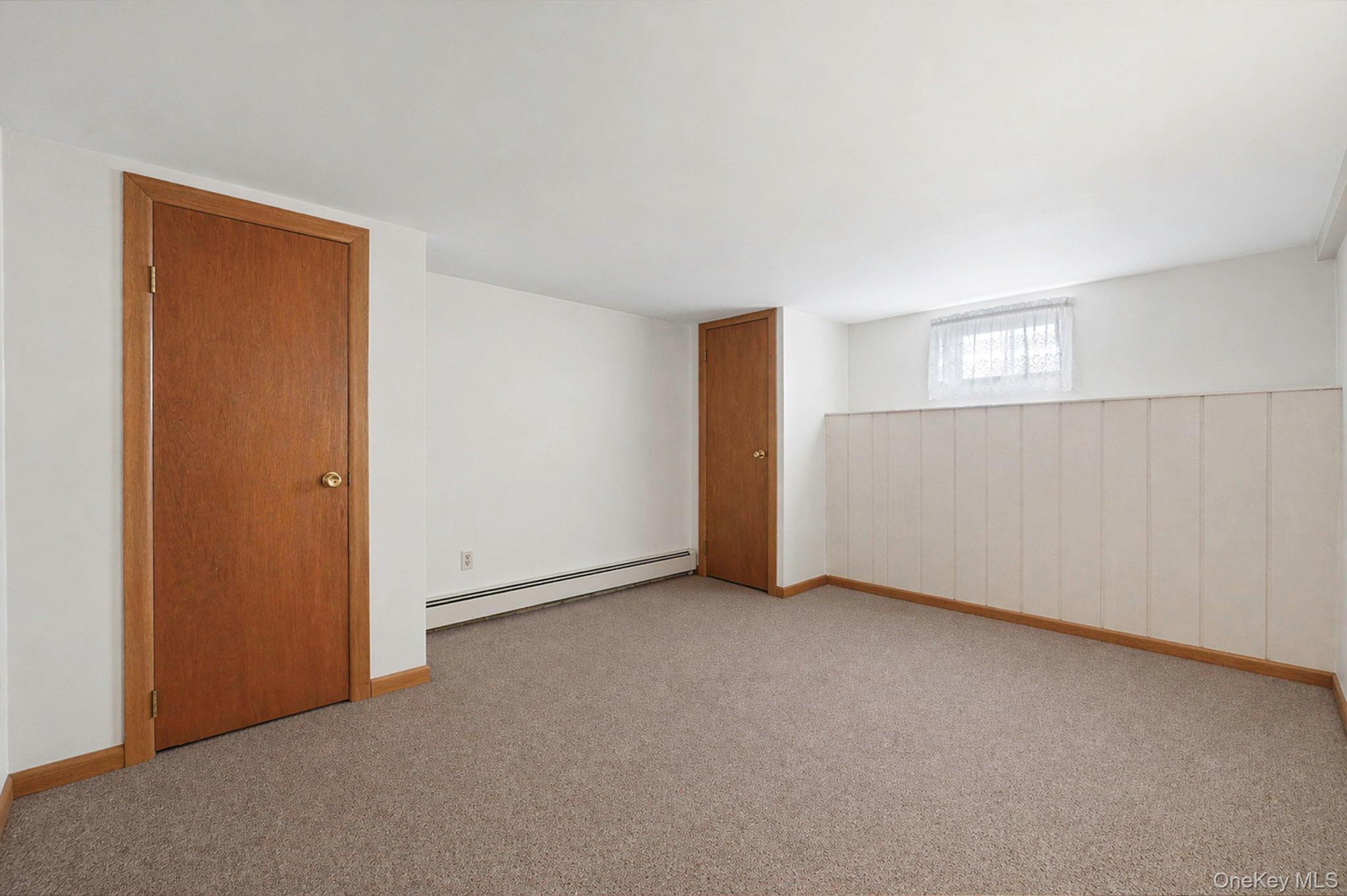 Single Family Doris  Nassau County, NY 11710, MLS-989898-37