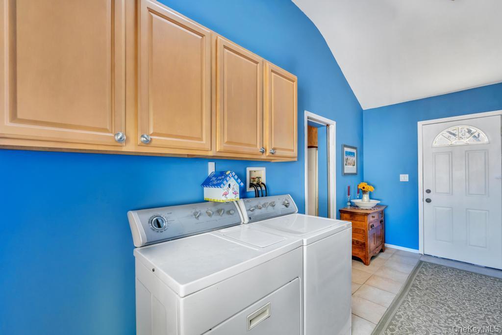 Single Family Gould Road  Suffolk County, NY 11720, MLS-989908-13