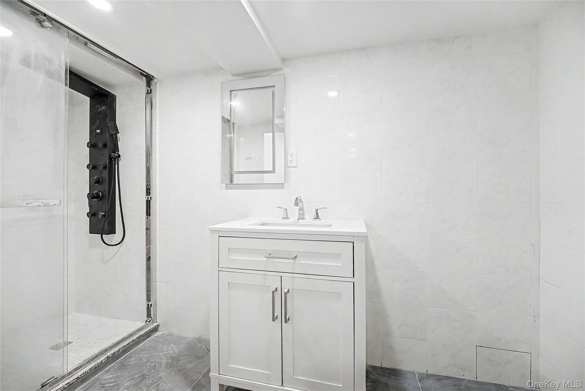 Single Family Pennsylvania Brooklyn, NY 11207, MLS-989924-14
