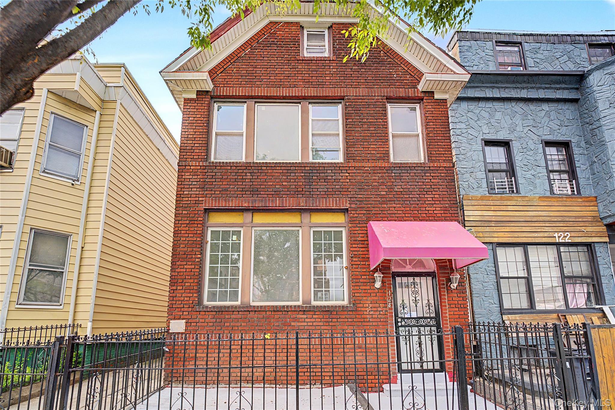 Single Family Pennsylvania Brooklyn, NY 11207, MLS-989924-28