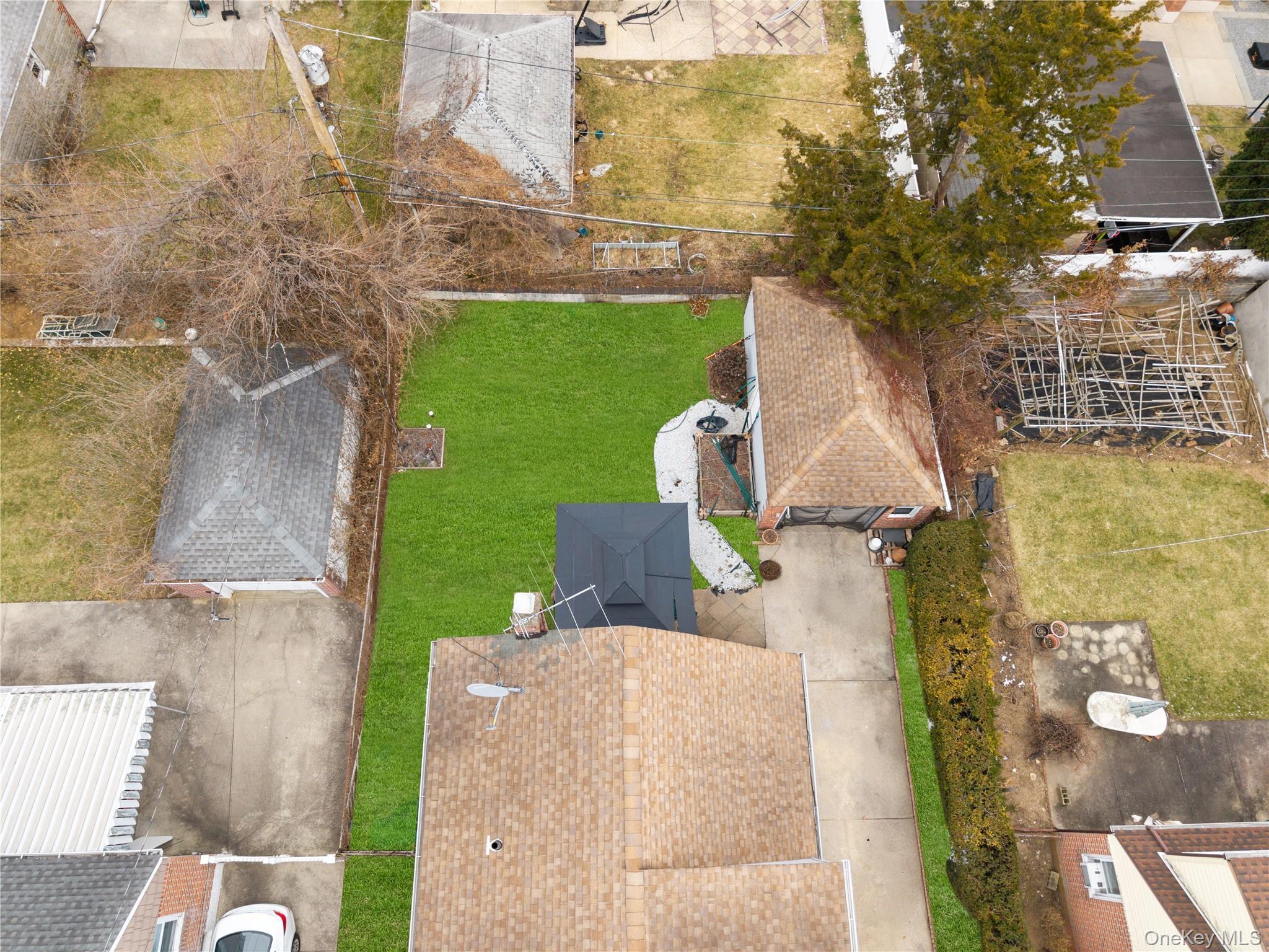 Single Family Jackson  Nassau County, NY 11003, MLS-989925-24