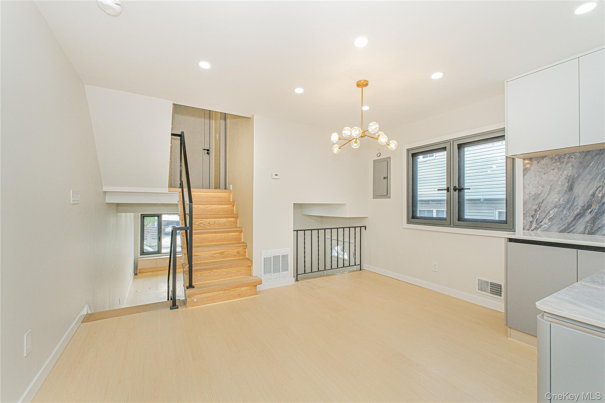 Single Family Beard  Staten Island, NY 10314, MLS-989956-13