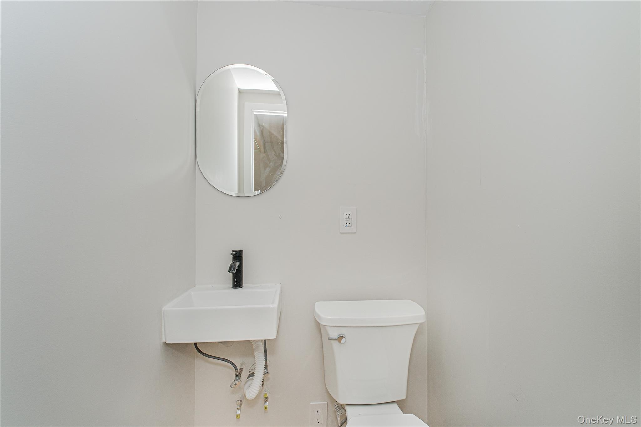 Single Family Beard  Staten Island, NY 10314, MLS-989956-15