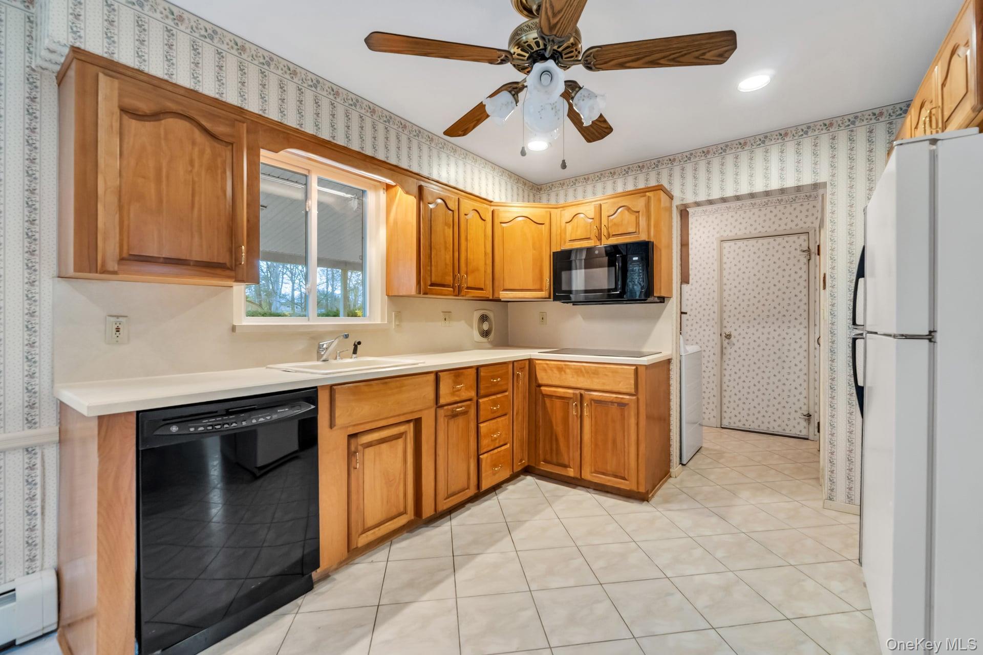 Single Family Nathan  Suffolk County, NY 11716, MLS-989962-18