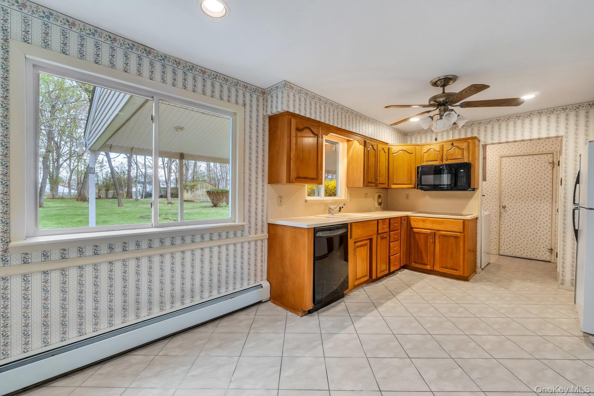 Single Family Nathan  Suffolk County, NY 11716, MLS-989962-21