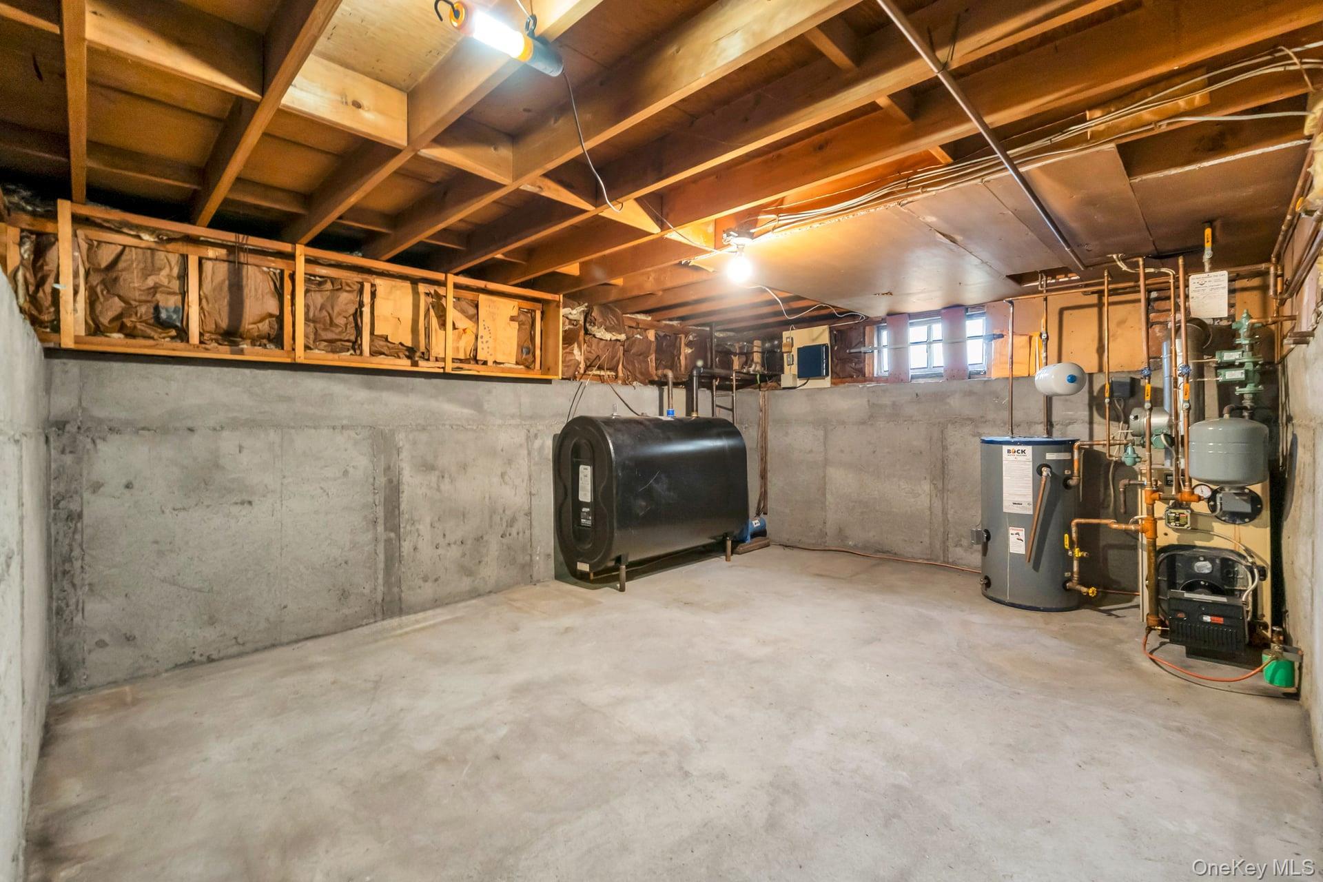 Single Family Nathan  Suffolk County, NY 11716, MLS-989962-35