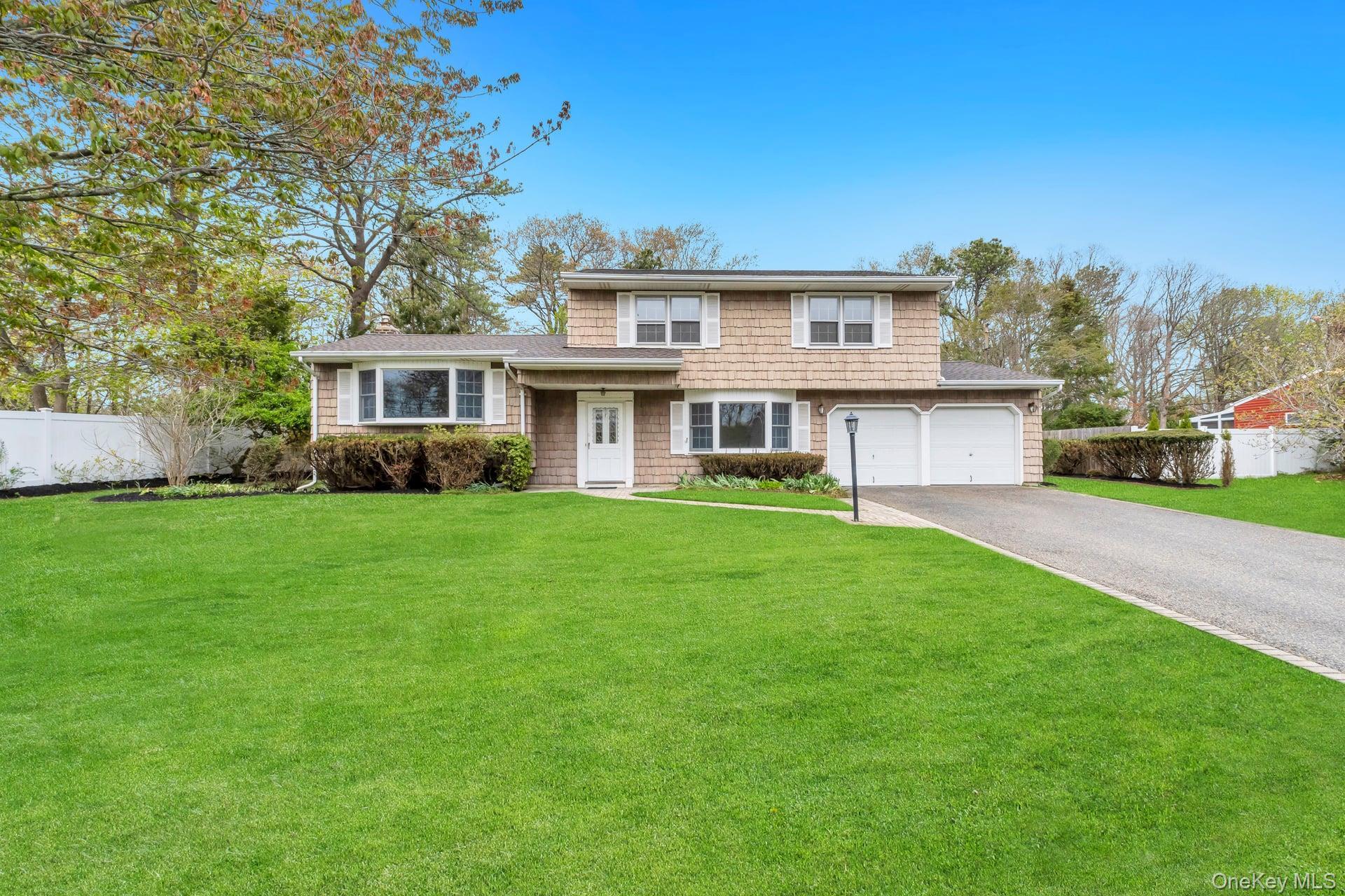 Single Family Nathan  Suffolk County, NY 11716, MLS-989962-4