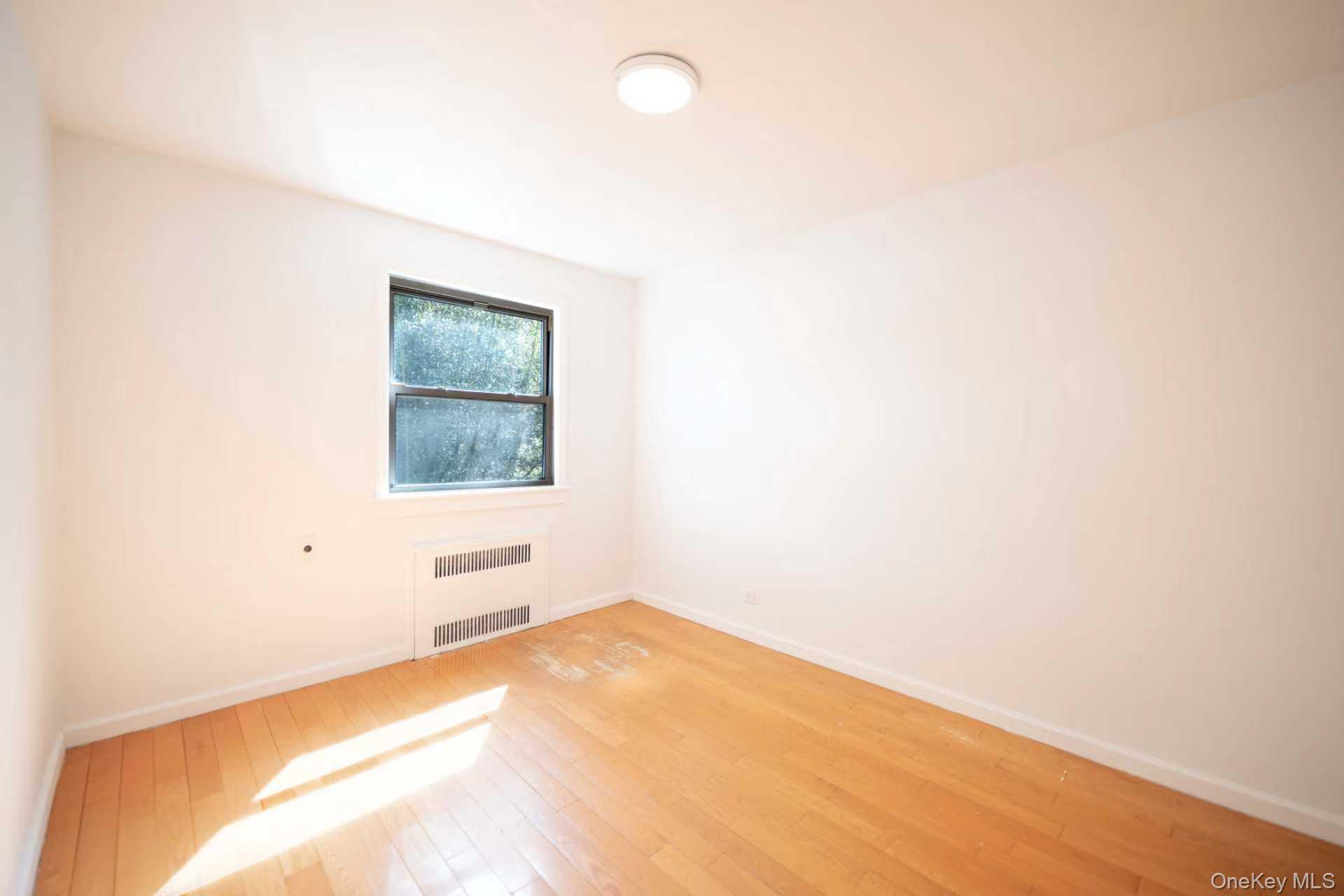 Single Family 115th  Queens, NY 11356, MLS-989977-7