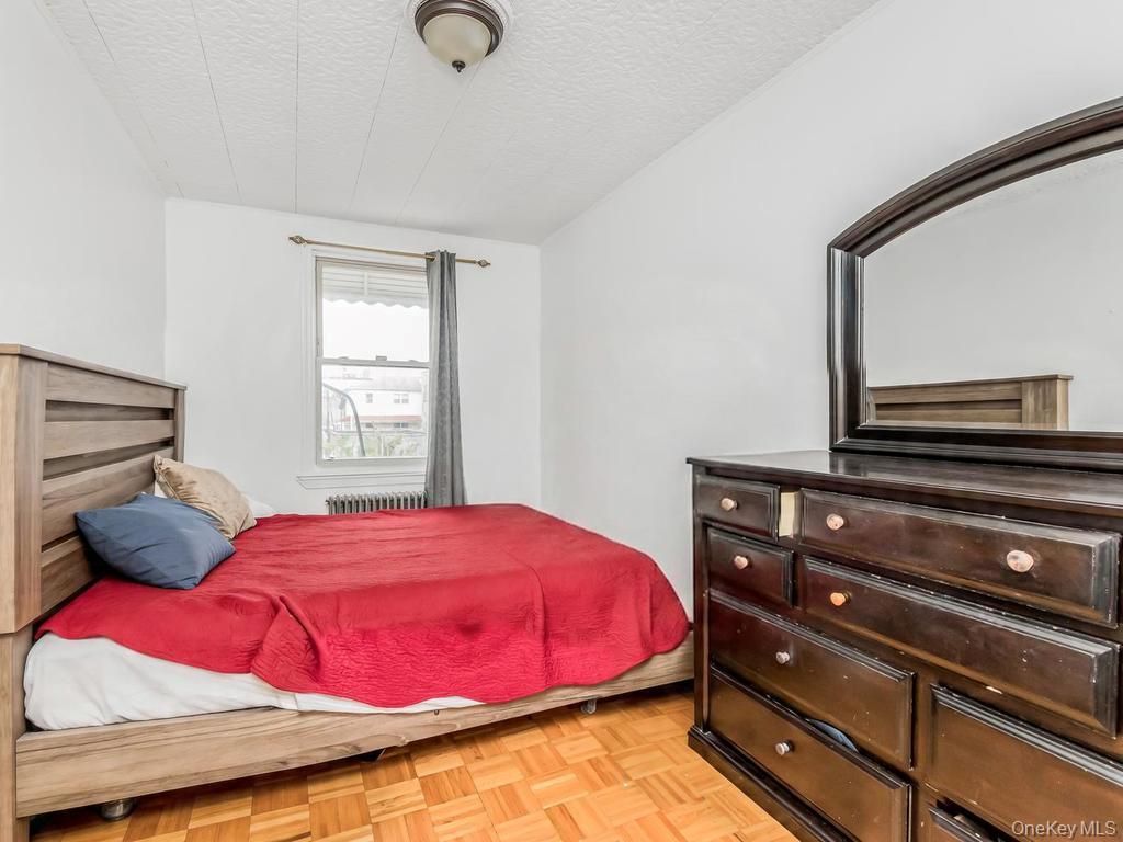 Single Family Holland  Bronx, NY 10467, MLS-989978-13